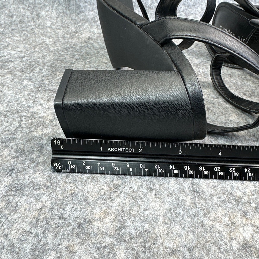 Madden Girl Womens Winnii Ankle Strap Block Heel Dress Sandals Black Shoes 7.5 - Picture 9 of 11